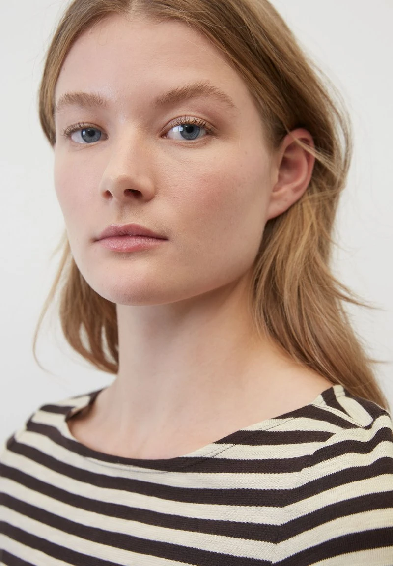 Marc O'Polo GESTREIFTES AUS - T-Shirt Print - Dark Brown 3 Marc O'Polo GESTREIFTES AUS - T-Shirt Print - Dark Brown – Bild 3