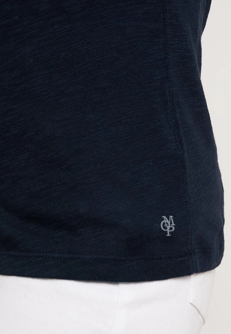 Marc O'Polo SHORT SLEEVE BOAT NECK - T-Shirt Basic - Manic Midnight 6 Marc O'Polo SHORT SLEEVE BOAT NECK - T-Shirt Basic - Manic Midnight – Bild 6