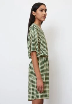 Marc O'Polo DENIM KURZ OVERALL - Jumpsuit - Multi Blue 9 Marc O'Polo DENIM KURZ OVERALL - Jumpsuit - Multi Blue -Mode Familie e191ff33d8234781ad08abaebc6e5cb7