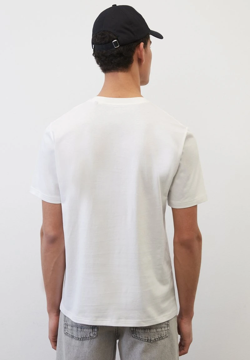 Marc O'Polo REGULAR AUS SOFTER - T-Shirt Print - White 3 Marc O'Polo REGULAR AUS SOFTER - T-Shirt Print - White – Bild 3