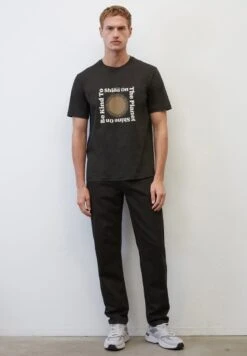Marc O'Polo REGULAR AUS SOFTER - T-Shirt Print - Black 10 Marc O'Polo REGULAR AUS SOFTER - T-Shirt Print - Black -Mode Familie e53173c10e114d41bfab4e2ba0b26ae6