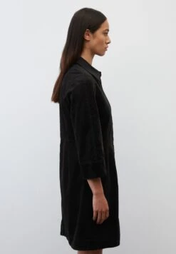 Marc O'Polo DRESS FITTED SHIRT STYLE BUTTON PLACKET SHORT LENGTH - Blusenkleid - Black 10 Marc O'Polo DRESS FITTED SHIRT STYLE BUTTON PLACKET SHORT LENGTH - Blusenkleid - Black -Mode Familie e567cd061c6842c9a6db7725ae62f558