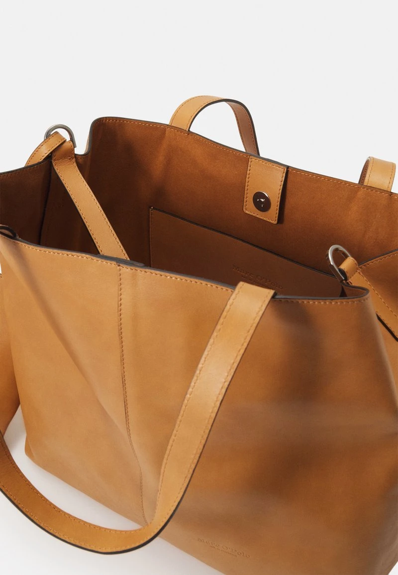 Marc O'Polo MOD. TANNY - Shopping Bag - True Camel 3 Marc O'Polo MOD. TANNY - Shopping Bag - True Camel – Bild 3