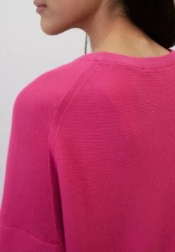 Marc O'Polo DENIM RUNDHALS RELAXED - Strickpullover - Fresh Fuschia 8 Marc O'Polo DENIM RUNDHALS RELAXED - Strickpullover - Fresh Fuschia -Mode Familie eeea90d490344d8ebdcf7305a3252182