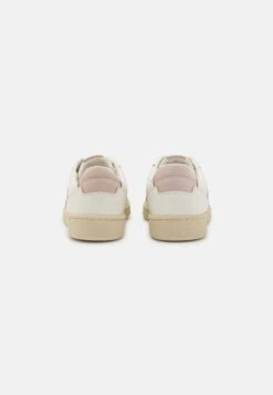 Marc O'Polo COURT - Sneaker Low - Offwhite/nude 9 Marc O'Polo COURT - Sneaker Low - Offwhite/nude -Mode Familie f3d298bddb8845dfacb39efca20bb826