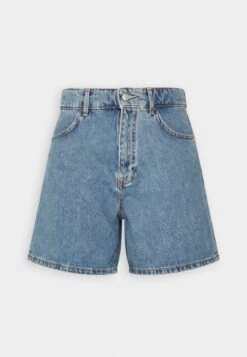 Marc O'Polo DENIM HIGH WAIST SHAPED FIT BERMUDA LENGTH STITCHED - Jeans Shorts - Multi/light Vintage Cobalt Blu 9 Marc O'Polo DENIM HIGH WAIST SHAPED FIT BERMUDA LENGTH STITCHED - Jeans Shorts - Multi/light Vintage Cobalt Blu -Mode Familie f693a1b8156e4adc838ff033a7ea4986