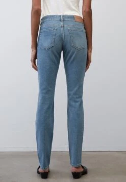 Marc O'Polo MODELL ALBY AUS BIO-STRETCH-MIX - Jeans Slim Fit - Dark Blue Wash -Mode Familie fb19850c603644159c48844f8e91d61b