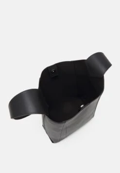 Marc O'Polo TAWY - Shopping Bag - Black -Mode Familie fc912a91e73d431fb8a4fa604596206f