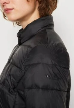 Marc O'Polo OUTDOOR JACKETS - Übergangsjacke - Black 11 Marc O'Polo OUTDOOR JACKETS - Übergangsjacke - Black -Mode Familie fddc61c1624c4db295a91a8c4a086fe0