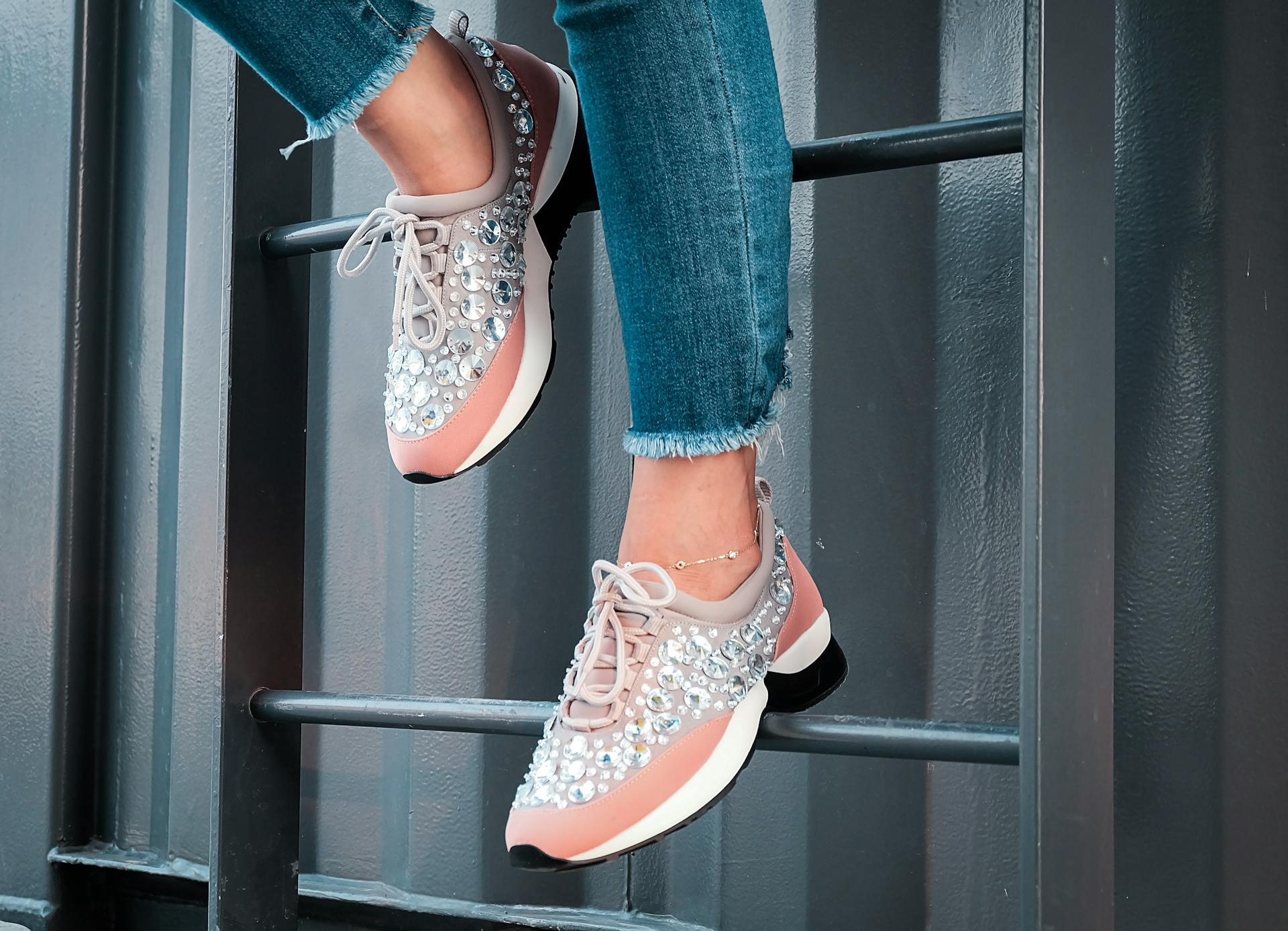 Titelseite -Mode Familie pexels thelazyartist 1667502